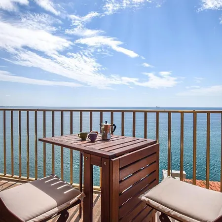 Terrazze Sul Mare Bed & Breakfast