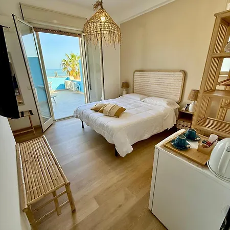 Terrazze Sul Mare Bed & Breakfast