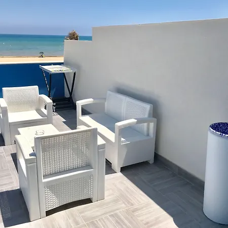 Terrazze Sul Mare 4* Поццалло